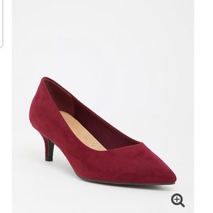 wide width kitten heels